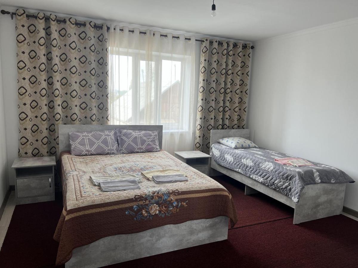 Kochkor Guest House Baytur מראה חיצוני תמונה