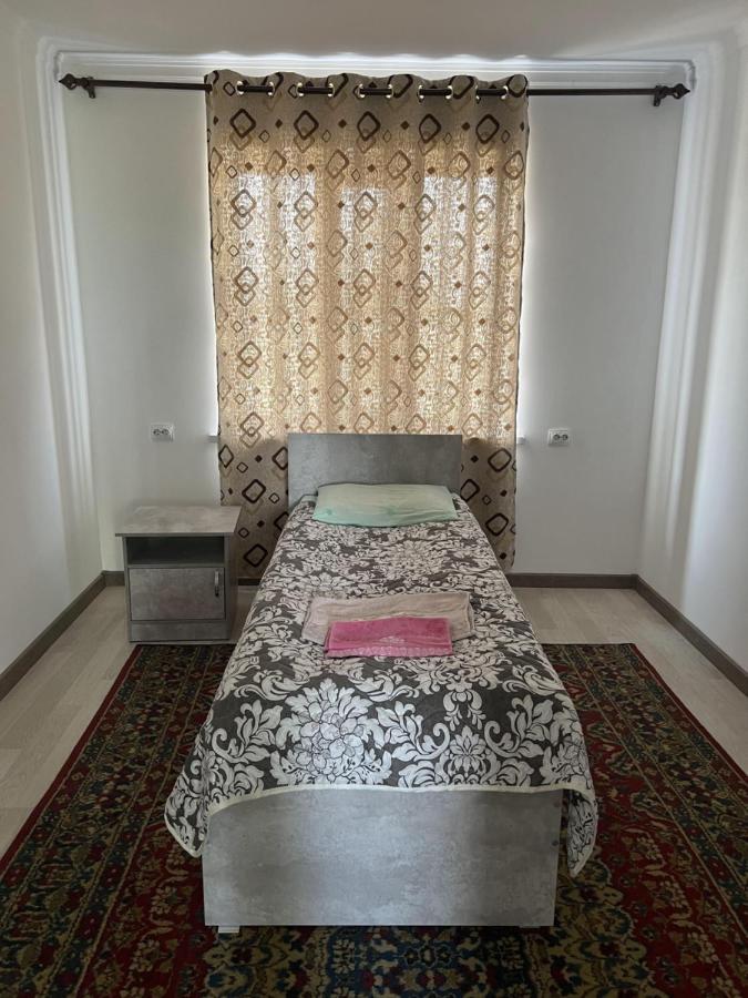 Kochkor Guest House Baytur מראה חיצוני תמונה