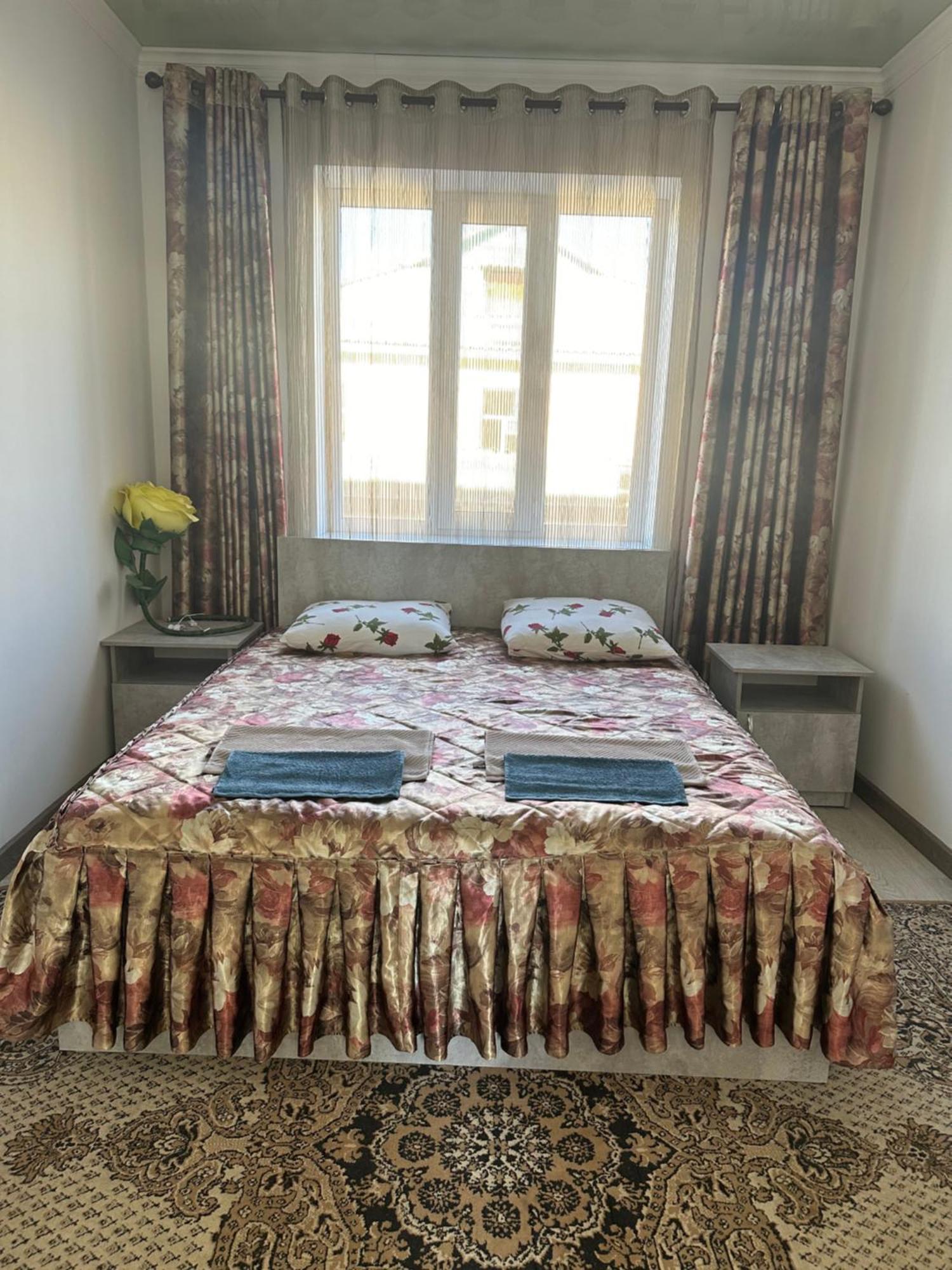 Kochkor Guest House Baytur מראה חיצוני תמונה